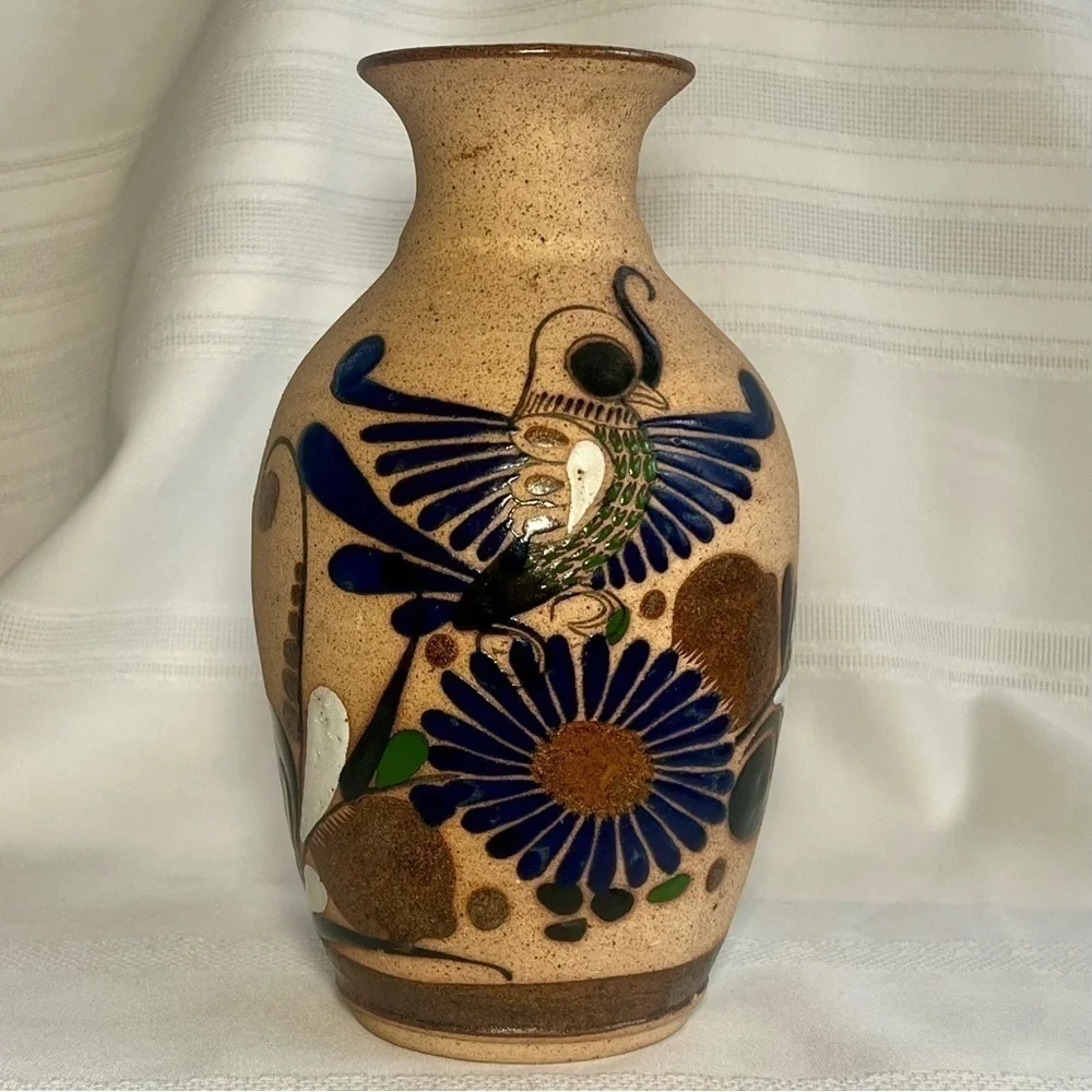 Mexican Sandstone Vase Tonala Folk Art Hand Painted VTG Signed EUC‎